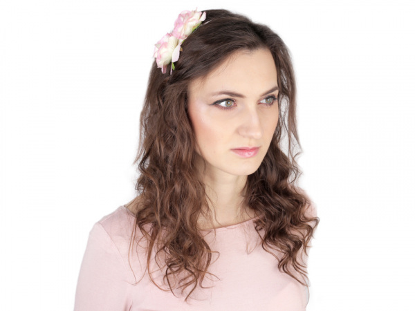 Čelenka do vlasů s květy růží