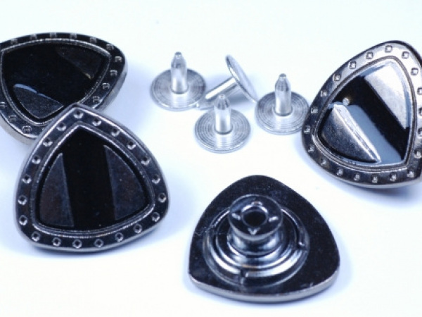 Knoflík Jeans 0847 černý nikl vel. 34