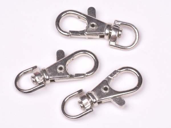 Karabina kovová otočná 10 mm nikl