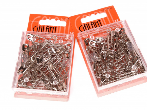 Spínací špendlík ohnutý 38mm. PATCHWORK 50ks