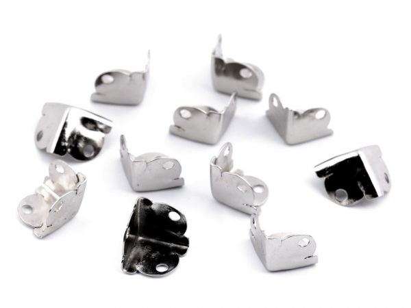 Kovový rožek na kabelky 15x15x15 mm