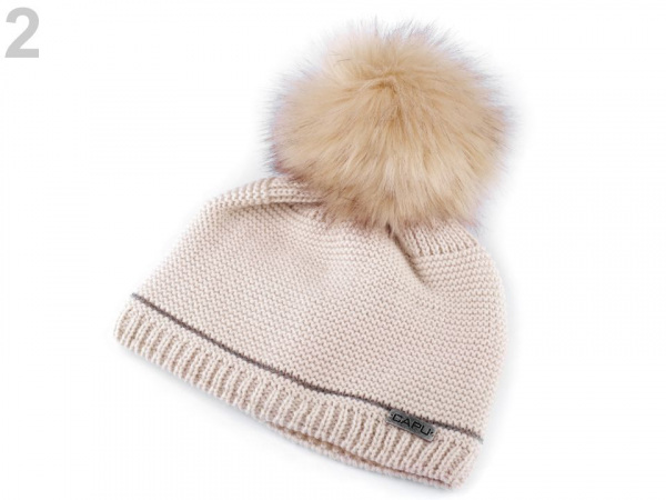 Dámská zimní čepice s bambulí a reflexním prvkem