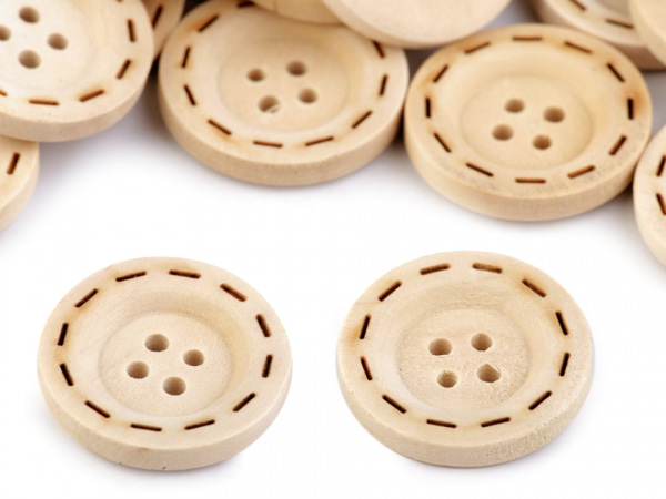 Dřevěný knoflík vyřezávaný okraj velikost 36"