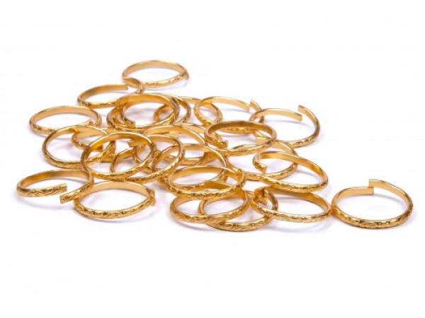 Dekorační svatební prsteny kovové