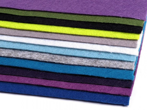 Látková dekorativní plsť / filc 20x30 cm