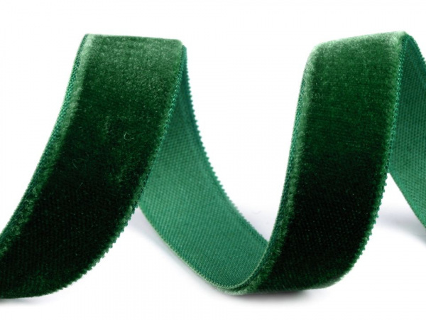 Sametová stuha šíře 16 mm