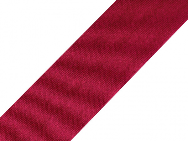 Šikmý proužek saténový šíře 30 mm zažehlený