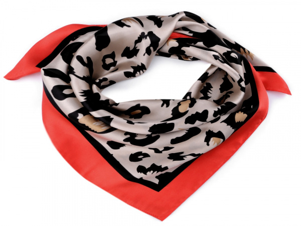Saténový šátek leopard 70x70 cm