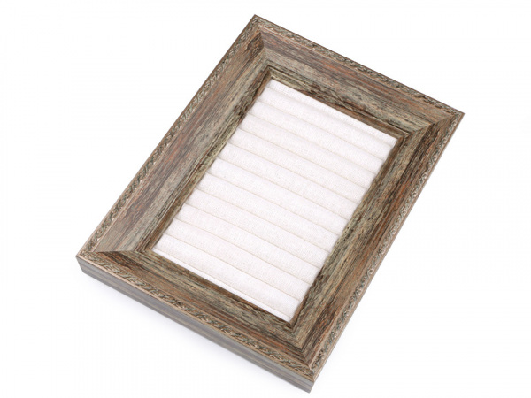 Rám / nástěnka k aranžování prstenů 18x25 cm