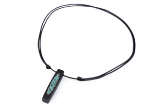 Designový náhrdelník se dřevem a tyrkenitem