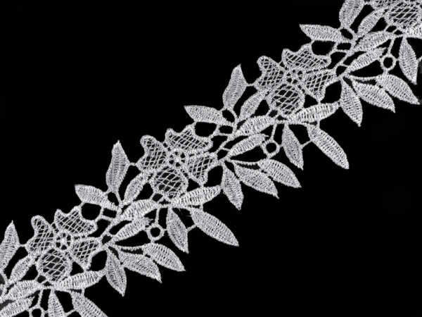 Vyšívaný prýmek / krajka s lurexem šíře 55 mm