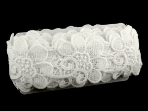 Vyšívaná krajka šíře 75 mm