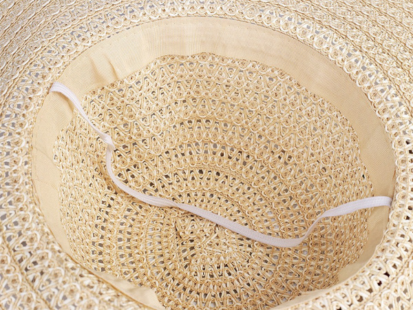 Dámský klobouk k dozdobení