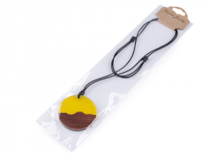 Náhrdelník ze dřeva a pryskyřice