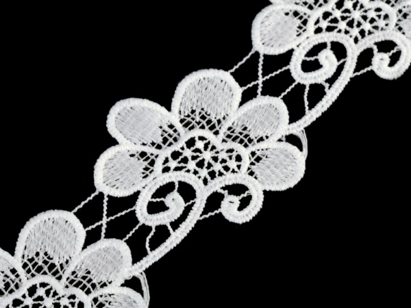 Vyšívaná krajka šíře 75 mm