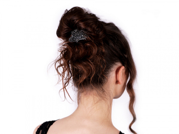 Francouzská spona do vlasů s broušenými kamínky motýl