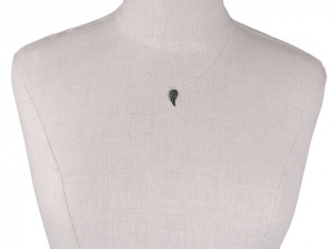 Náhrdelník s přívěskem z nerezové oceli křídlo, srdce