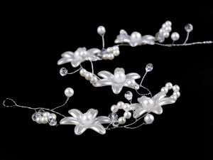 Perlová ozdoba do vlasů s květy a broušenými korálky