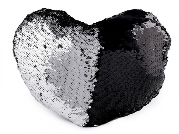 Dekorační polštář srdce s oboustrannými flitry 30x40 cm