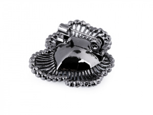 Brož s broušeným kamenem