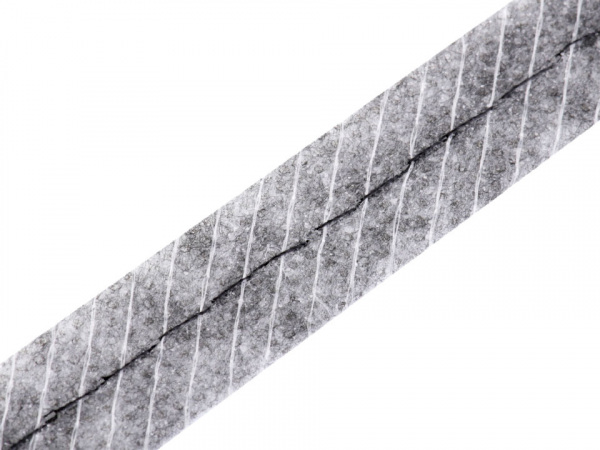 Zažehlovací proužek do švů s nití