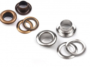 Průchodky sypané 3 mm