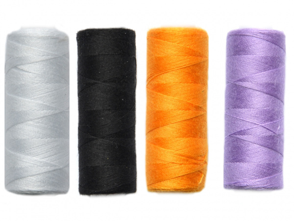 Polyesterové nitě 40/2 návin 200 m