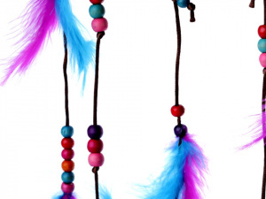 Lapač snů s korálky a peřím