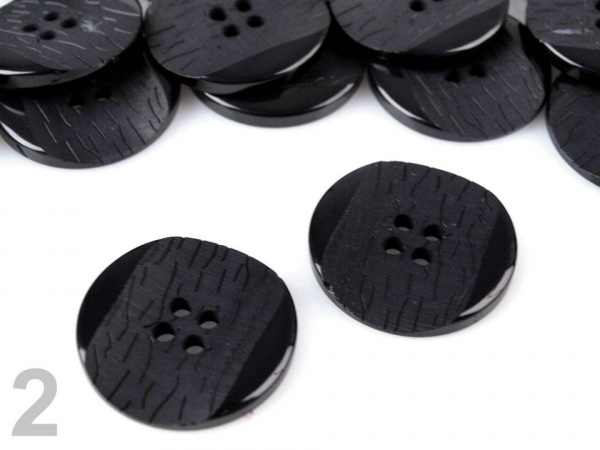 Knoflík velikost 40"