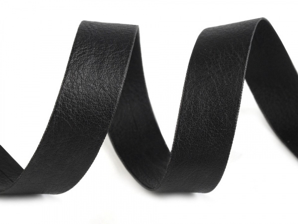 Šikmý proužek koženkový šíře 15 mm zažehlený