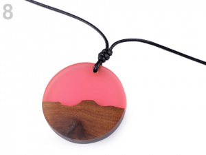 Náhrdelník ze dřeva a pryskyřice