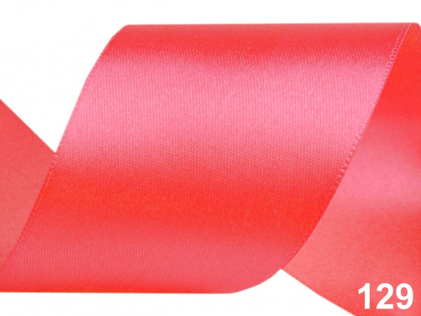 Atlasová stuha svazky po 5 m šíře 40 mm