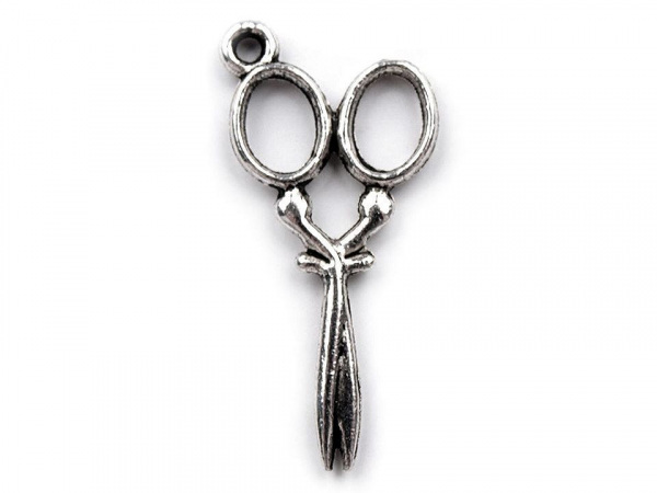Přívěsek nůžky 13x30 mm