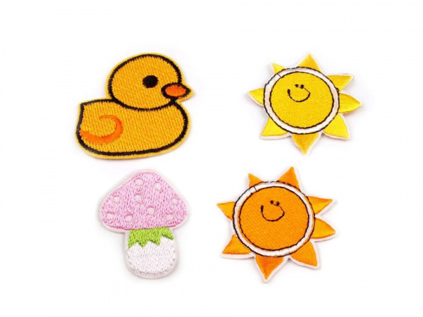 Nažehlovačka vyšívaná kačenka, sluníčko, muchomůrka