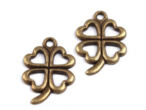 Přívěsek čtyřlístek 15x21 mm